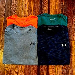 Under Armour T-shirts